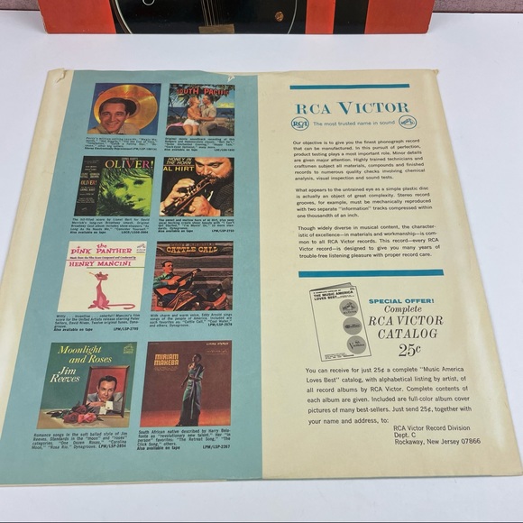 Chet Atkins Picks On The Beatles Vinyl Music Record - Picture 4 of 7